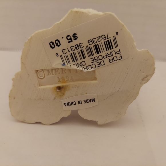 Mervyn's Village Square 1994 Boy With Wagon Wheel Figurine - Picture 5 of 7